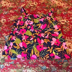 Lands End beautiful tankini top with underwire